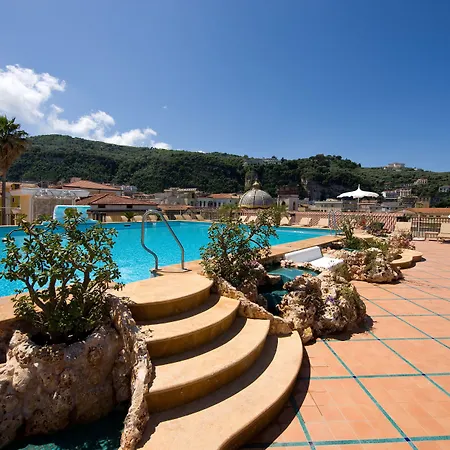 Grand La Favorita 5* Sorrente