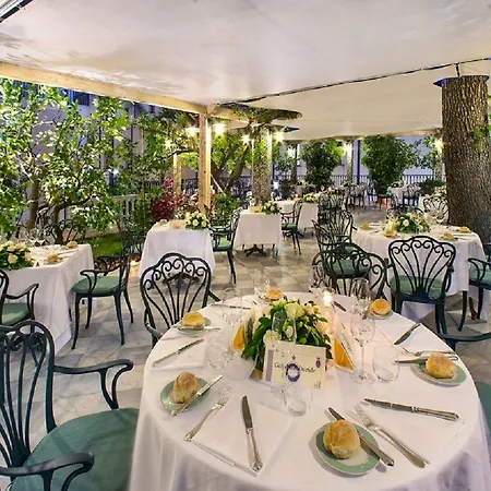 Grand La Favorita Hotel Sorrento