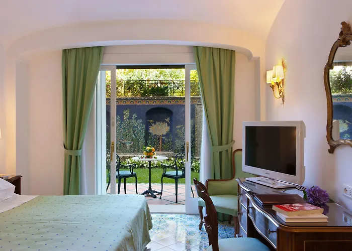 Grand La Favorita 5*