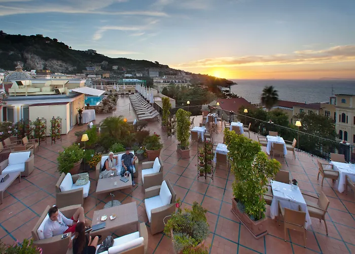 Grand La Favorita Otel Sorrento