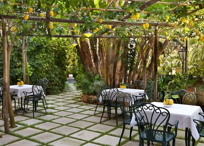 Grand La Favorita Sorrento