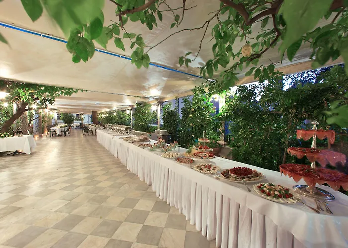 Otel Grand La Favorita Sorrento