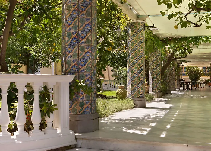 Otel Grand La Favorita Sorrento