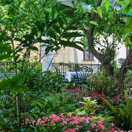 Grand La Favorita 5* Sorrento