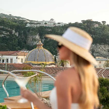 Grand La Favorita Hotel Sorrento