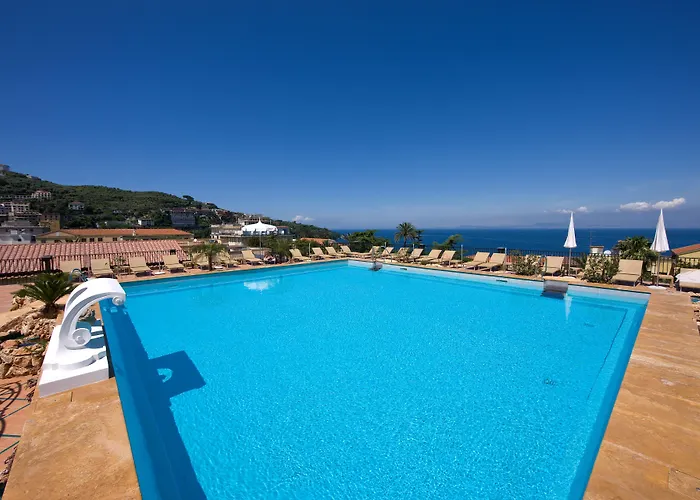 Hotel Grand La Favorita