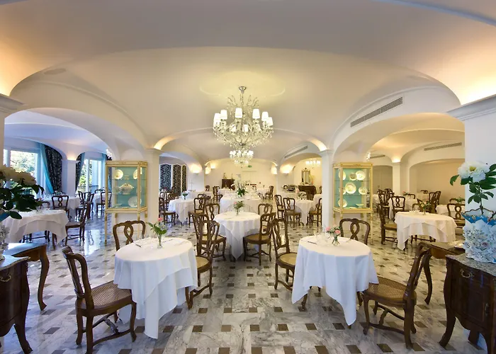 Grand La Favorita 5* Sorrento