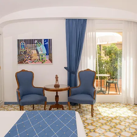 Grand La Favorita Hotel 5*