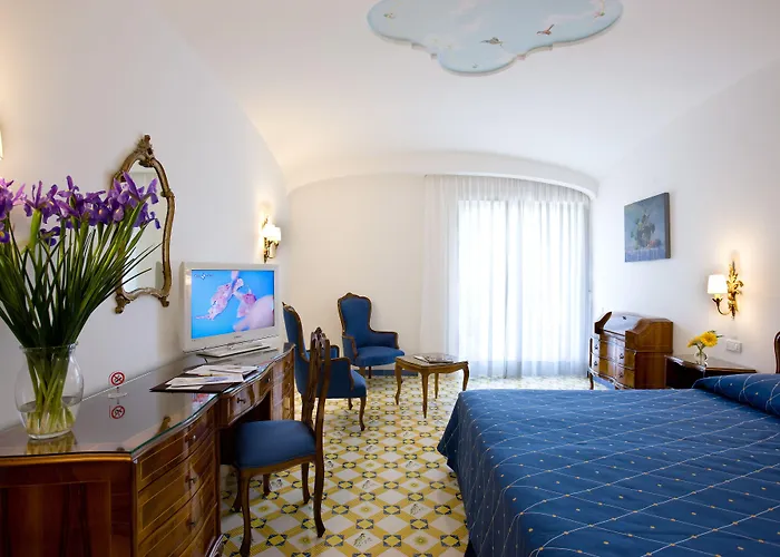 Grand La Favorita 5*