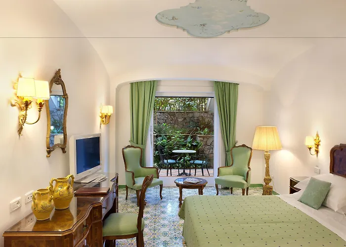 Grand La Favorita 5*