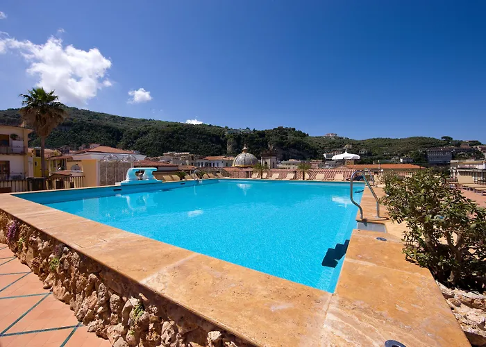 Grand La Favorita 5*