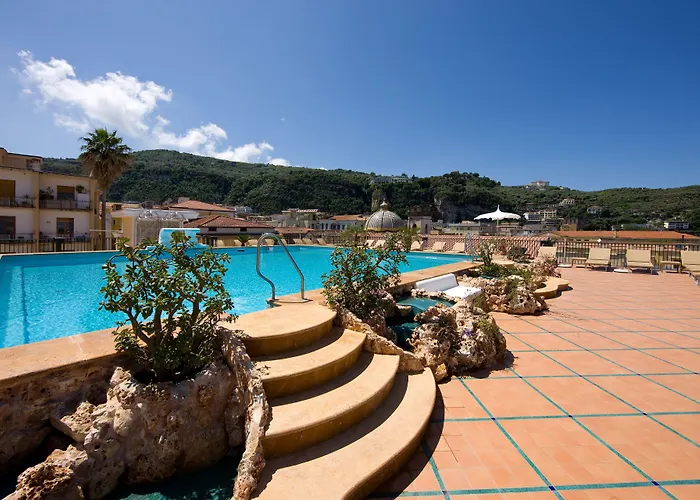 Grand La Favorita 5* Sorrento