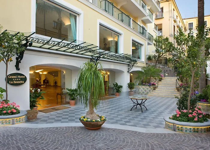 Grand La Favorita Sorrento